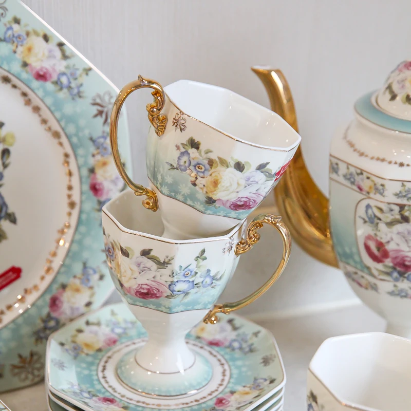 Export gift boxes, European court style retro luxury ceramic decals teapots coffee cups and saucers dessert plate sets