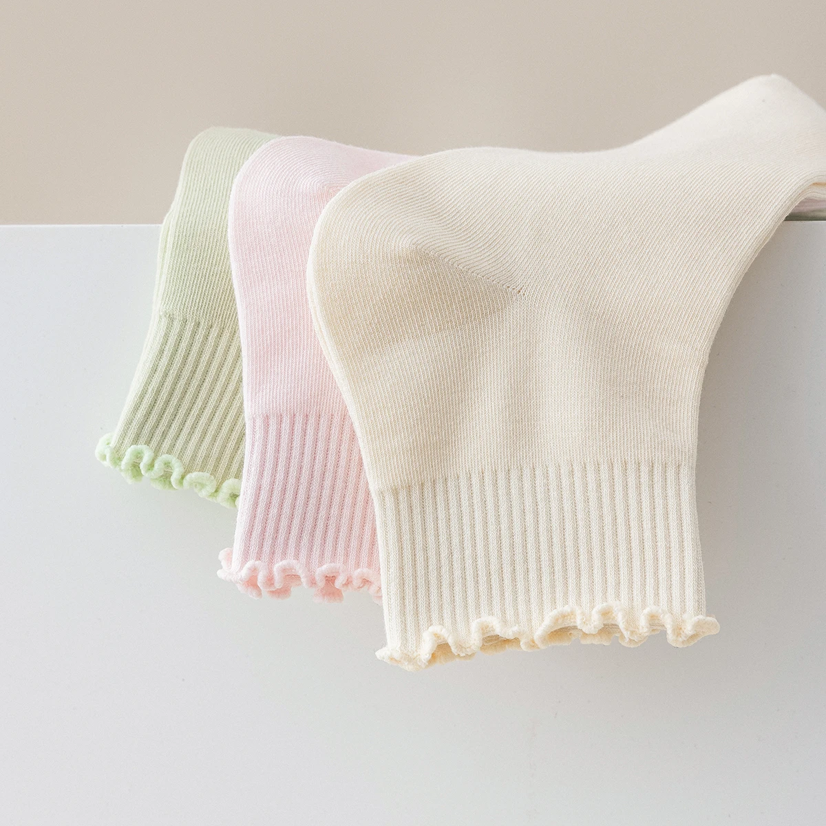 3 أزواج من الجوارب النسائية القطنية للربيع والخريف ذات اللون النقي البسيط من الدانتيل مع جوارب صيفية عصرية على طراز الكلية #4