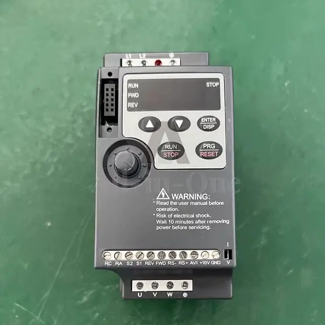 High-quality Inverter 220V NZ100-0R75G-2 NZ100-1R5G-2 NZ100-2R2G-2