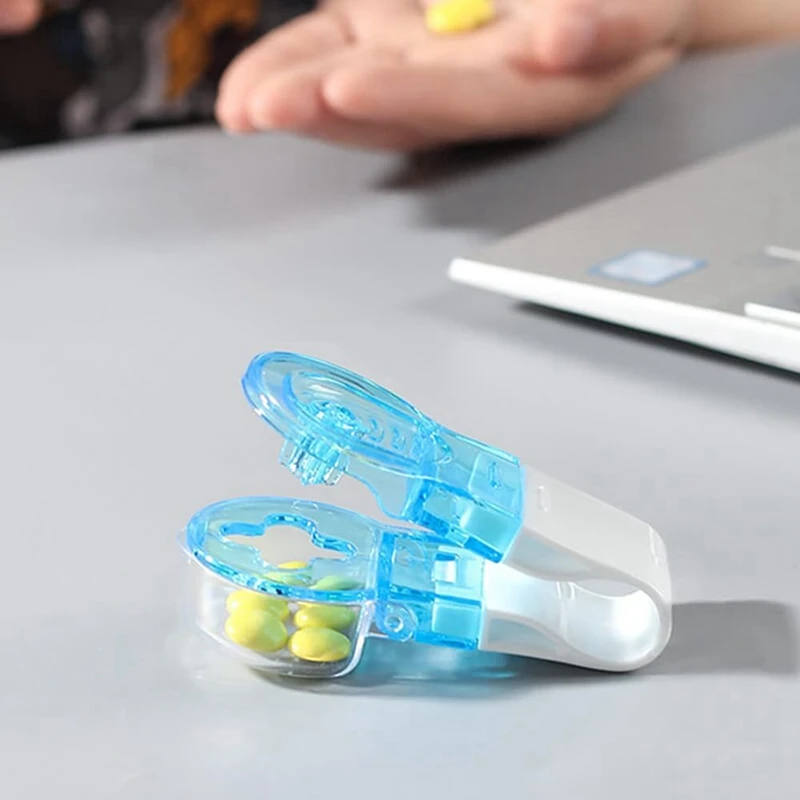2 PCS Pill Dispenser Tablet Carrier Portable Pill Taker Remover Pill Cutter For Small Pills