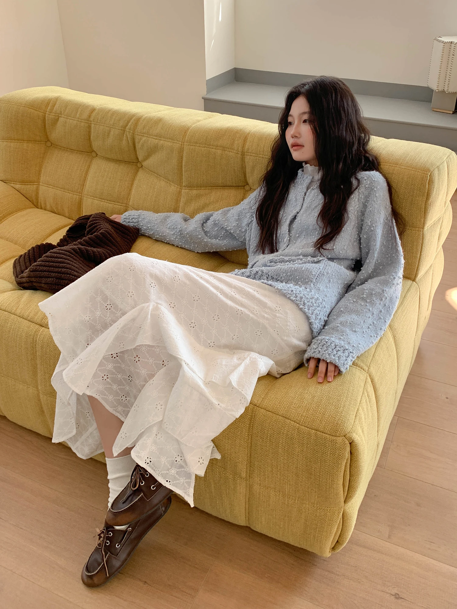 

Синий 3D-кардиган-свитер женский свободного кроя, верхняя одежда, весна 2026, новинка, корейский стиль, красивый, люксовый, с легкими пайетками, от Mixd Brand