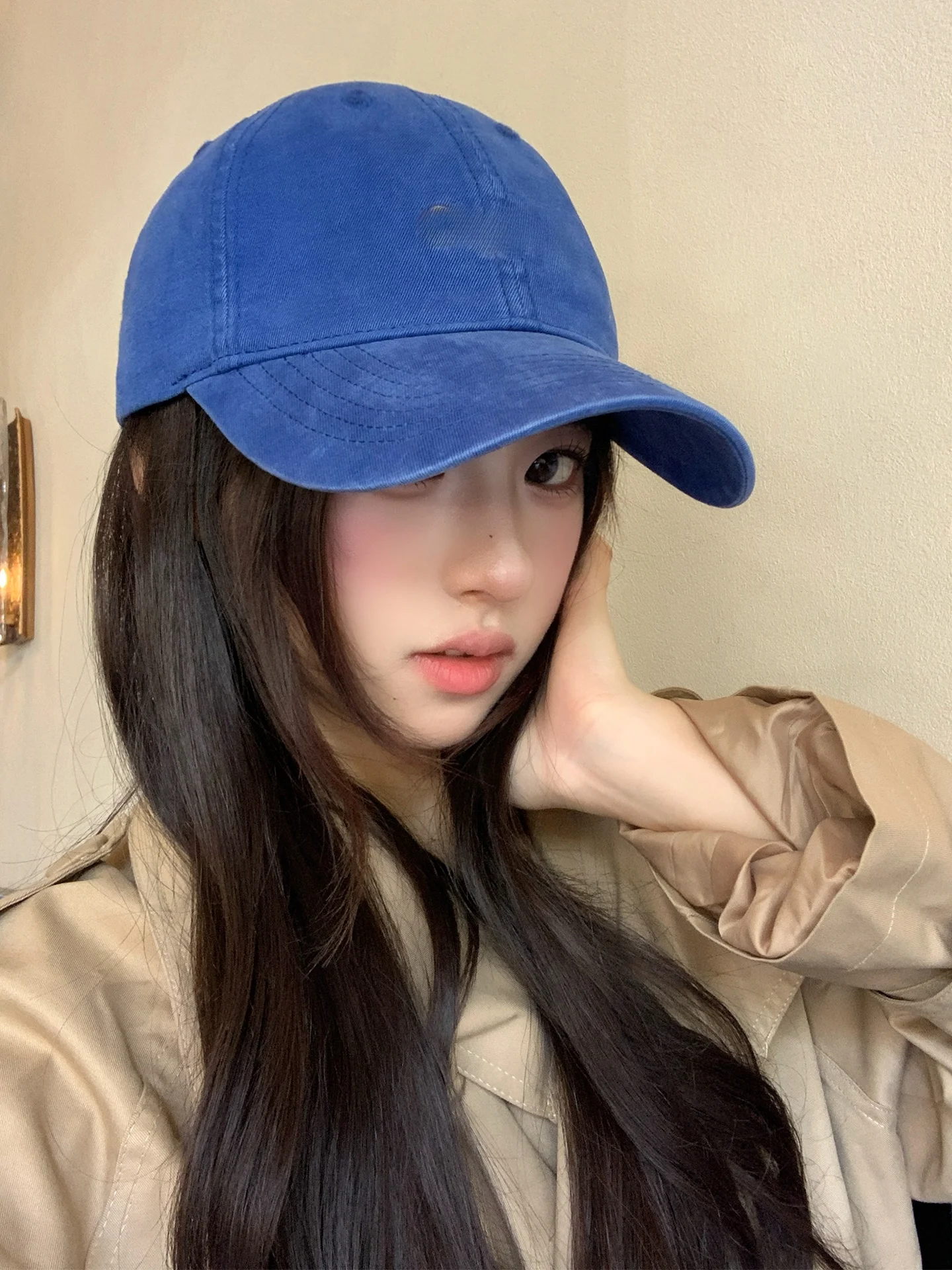 Casual Style Embroidered Letter Smile Face Baseball Cap Women's New 2026 Adjustable round Top Duckbill Hat Face Slimming