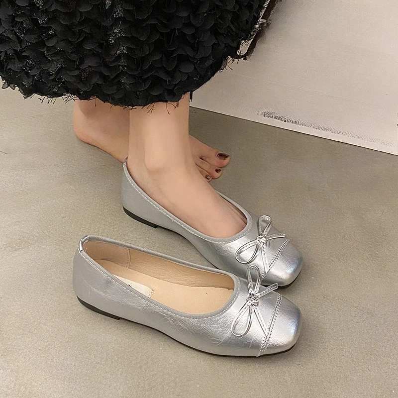 Spring and Autumn Elegant Round Toe Sexy Low Heel Casual Shoes Fashionable Best Selling New Comfortable Plus Size Women's Shoes image 3