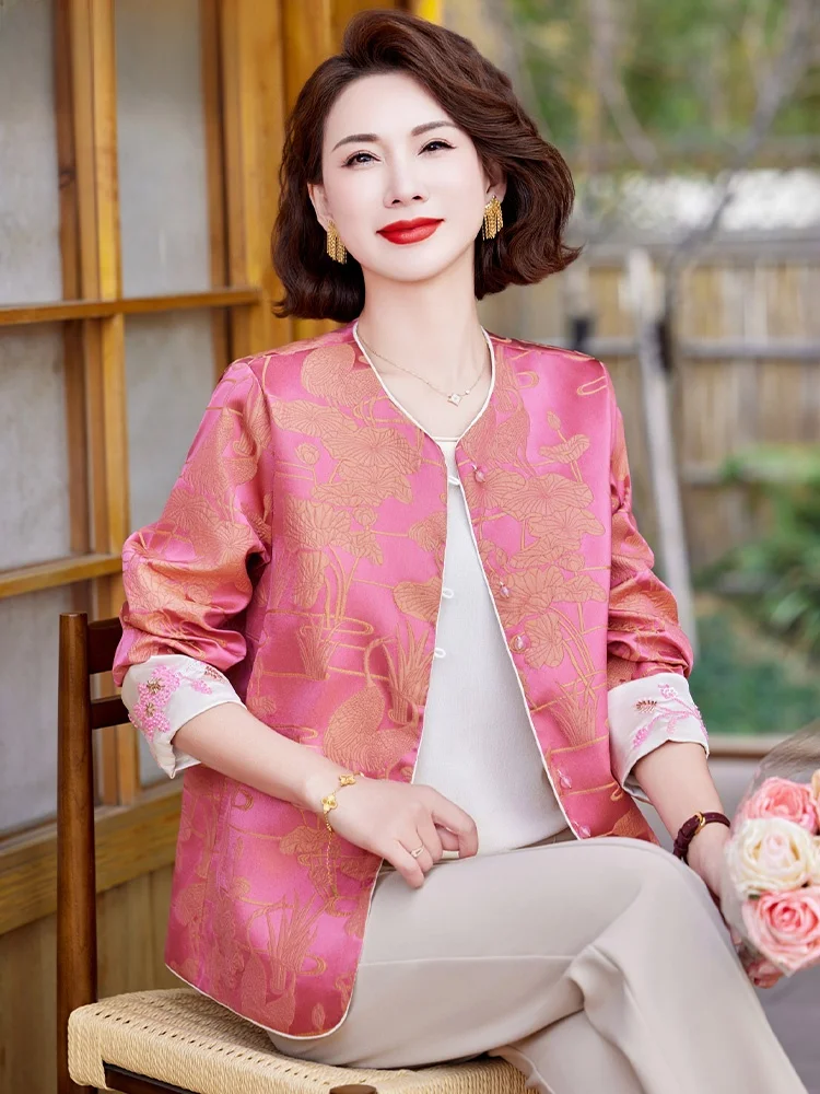 

Новая китайская весенняя верхняя одежда для женщин среднего и старшего возраста: модная этническая куртка свободного кроя с вышивкой в стиле кимоно