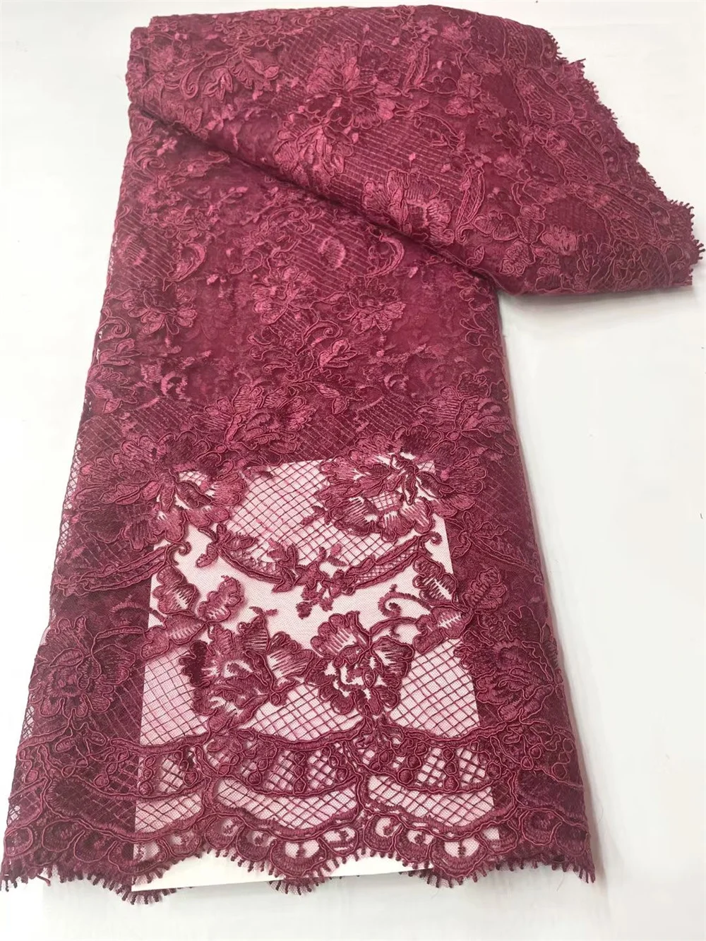 

Latest High Quality African Guipure Cord Lace Fabric Nigerian Water Soluble Lace Fabric for Women Evening Party Dresses A561-1