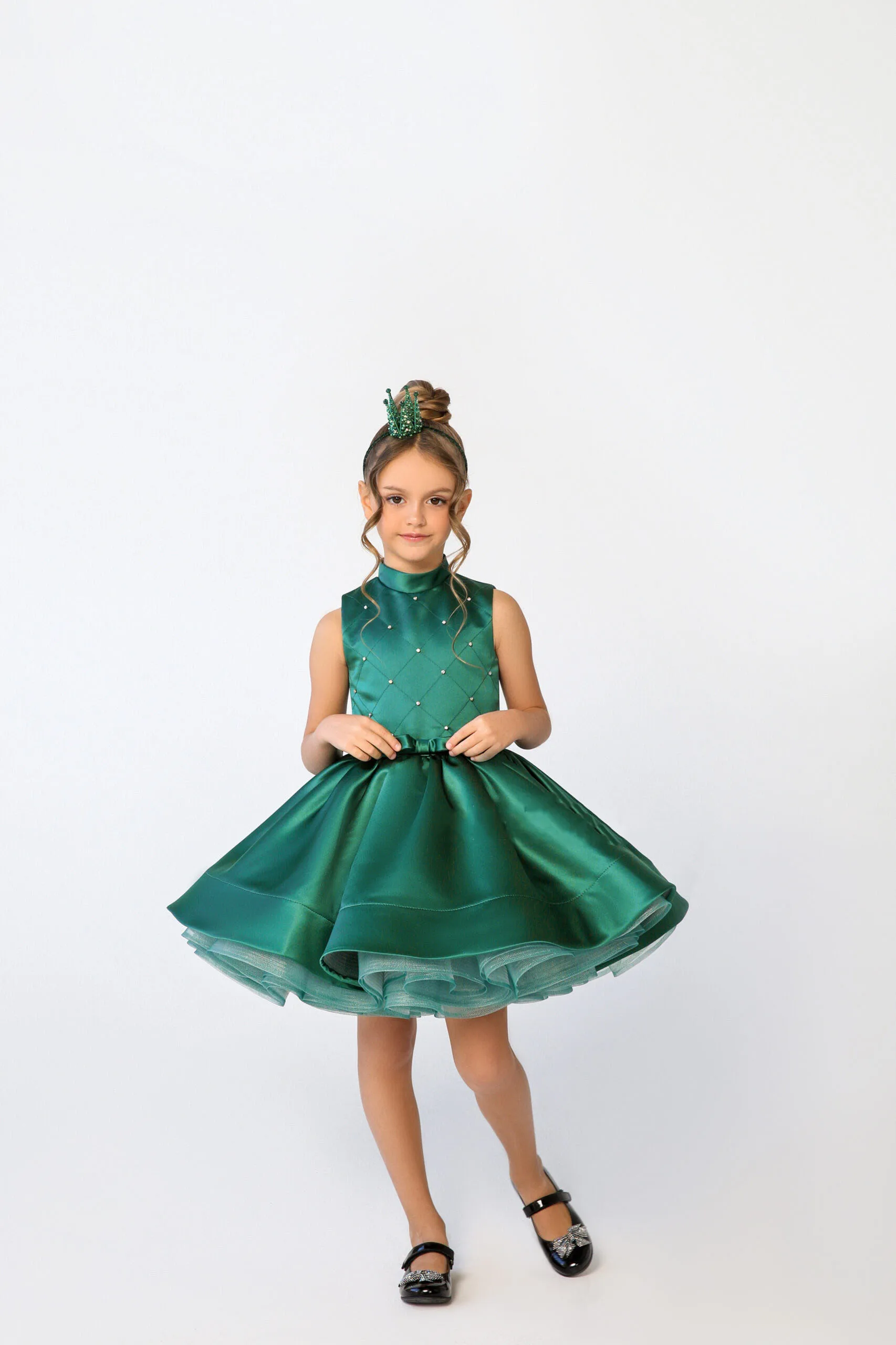 Flower Girl Dress for Wedding Satin Sleeveless Beading Elegant Piano Performance Dress Birthday Party Dress Gown Custom