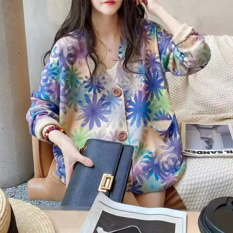 Stylish Casual Floral Printed Sweaters Female Vintage Loose Single-breasted Korean Pockets Autumn Winter V-Neck Knitted Jumpers