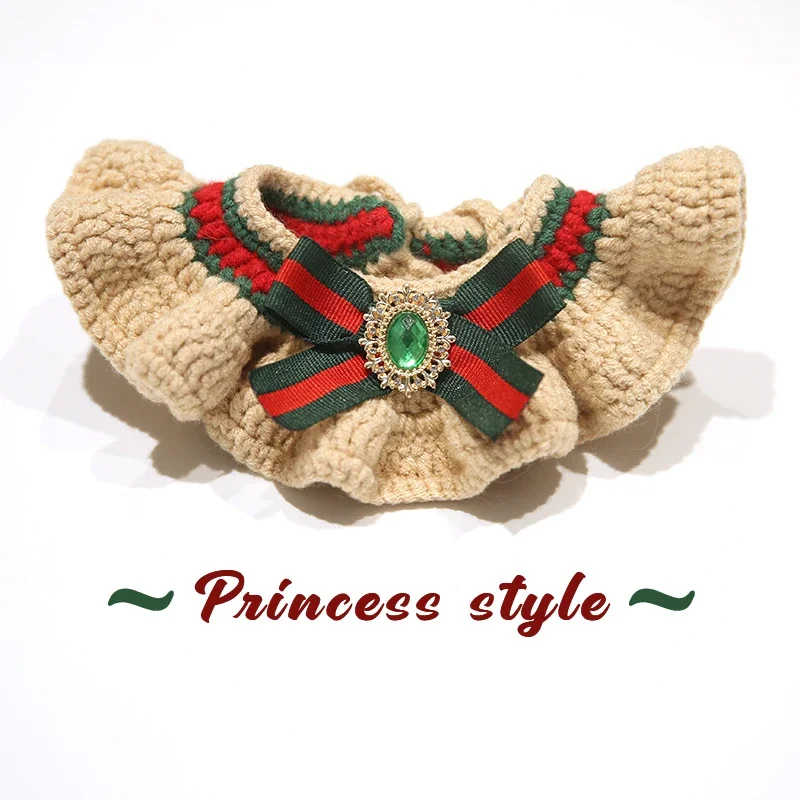2025 New Pet Trendy Brand Paddle Handmade Knitted Collar Neck Hoop Dog Paddle Cat Crochet Mouth Bow Jewelry