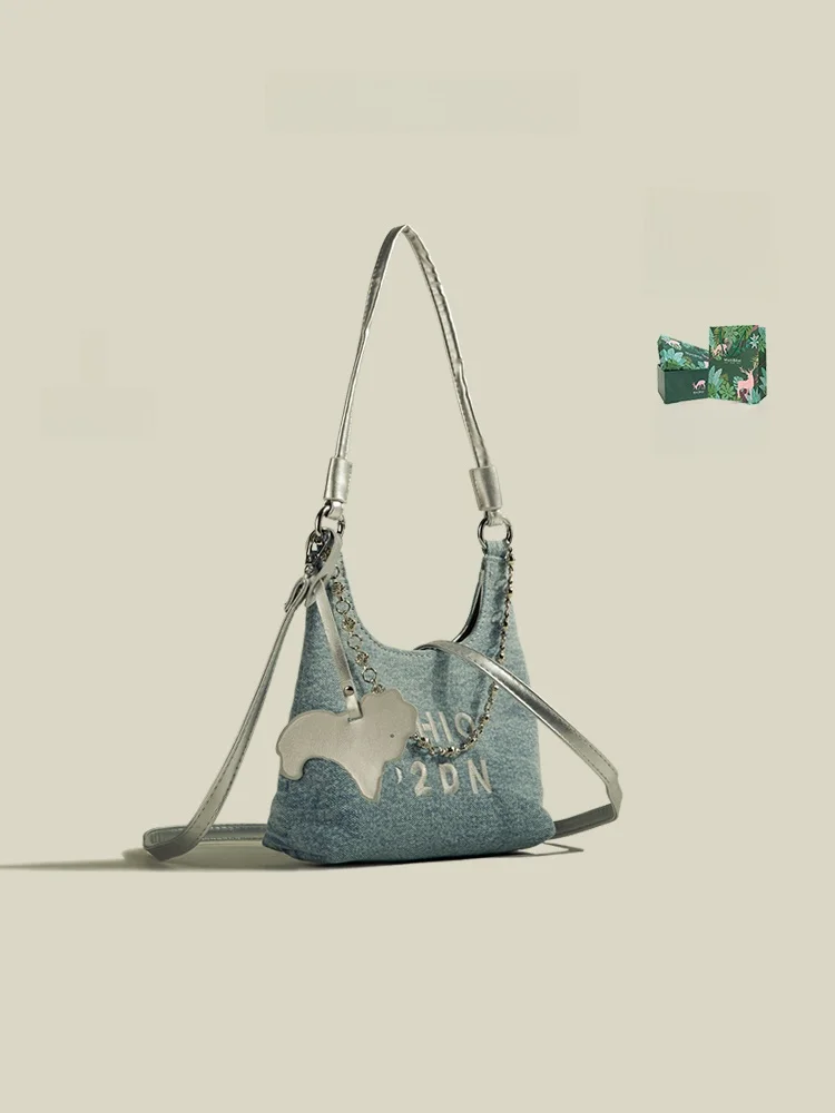 

MuziKai Stylish Denim Underarm Bag for Women Spring Summer Trendy Work Bag Crossbody Bag Modern Neutral Style Magnetic Buckle