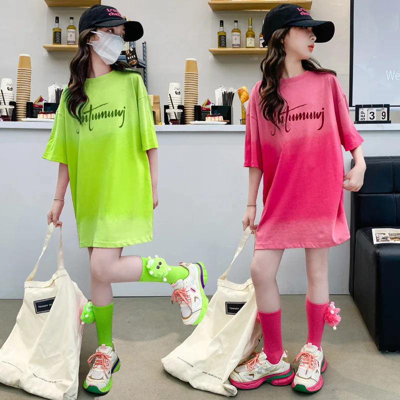 

Girls Mid-length T-shirt 2024 Summer New Fashion Foreign Style Gradient Short-sleeved Large Children Korean Version T-shirt