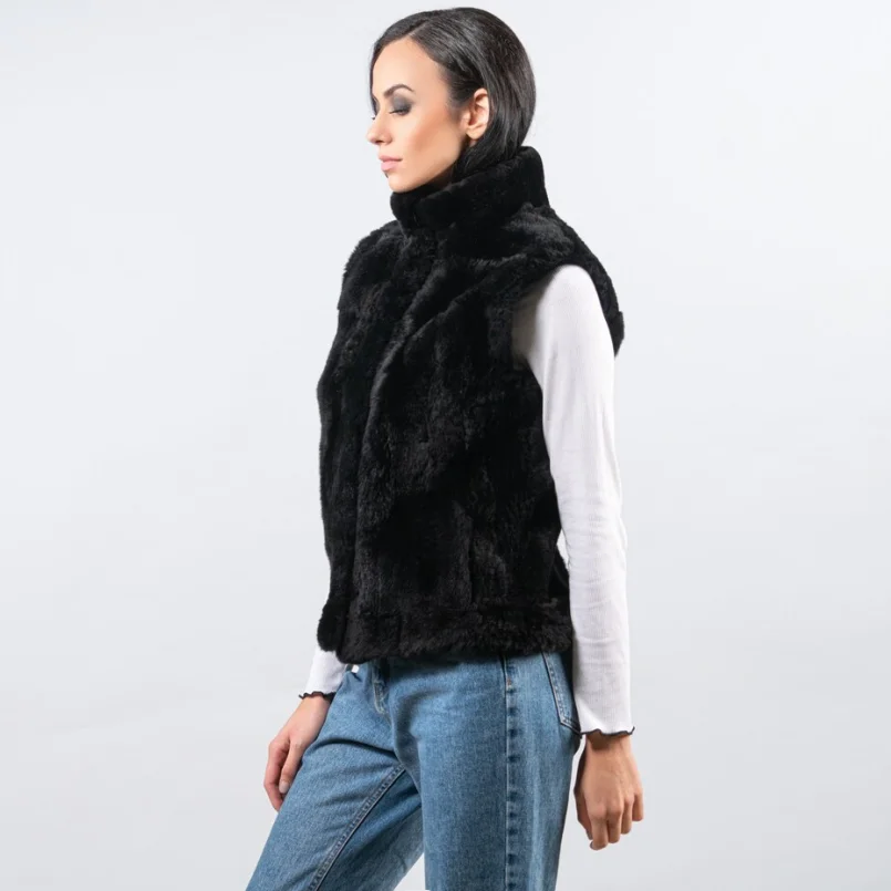 2023 New Real Rabbit Fur Vest Keep Warm and Fashionable in Winter Real Fur Jacket