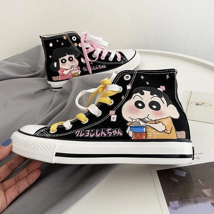 

Crayon Shin chan high top canvas shoes hand-painted for male and female students, plus size casual shoes for couples board shoes