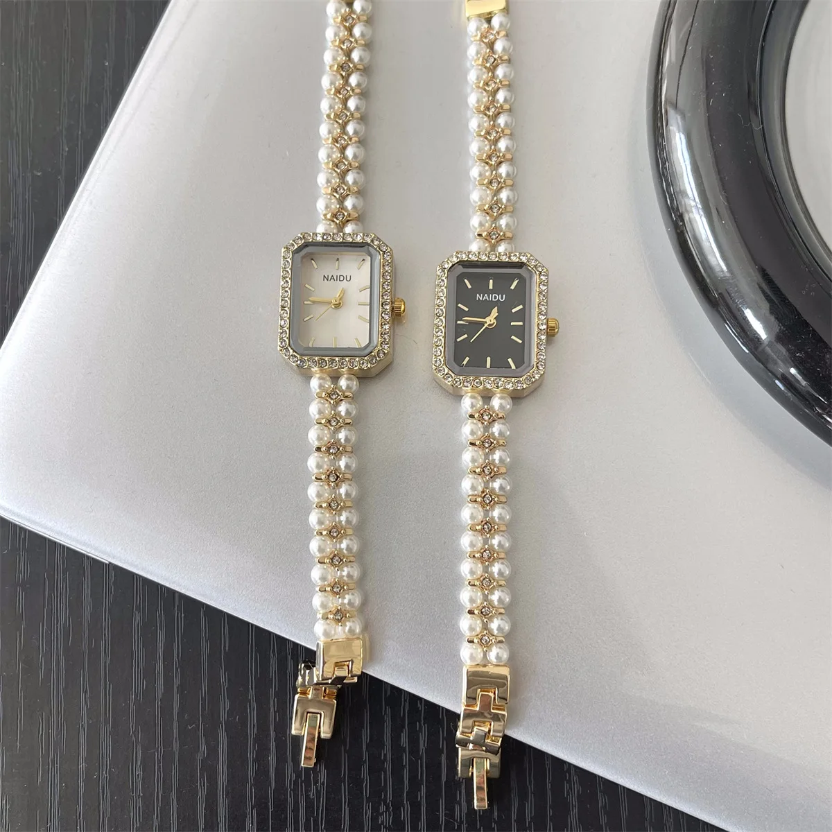 Luxury Women Bracelet Watch Sm - Vintage Fashion Wholesale recensione e prezzo
