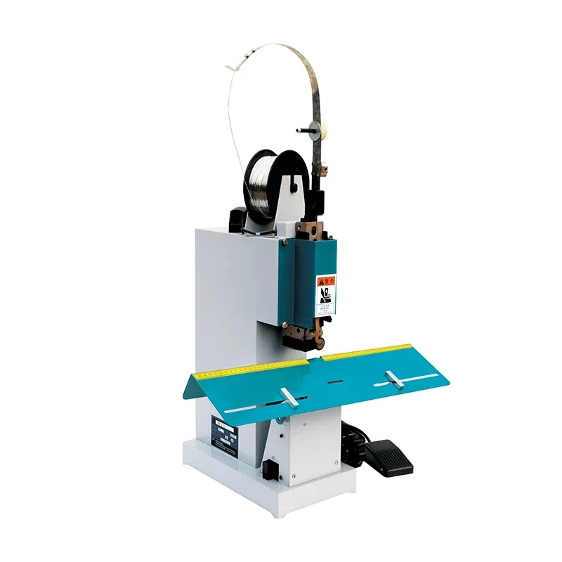 شبه التلقائي الكهربائية شقة السرج الزاوية سلك ممارسة كتاب خياطة للطي ماكينة تجليد 8702