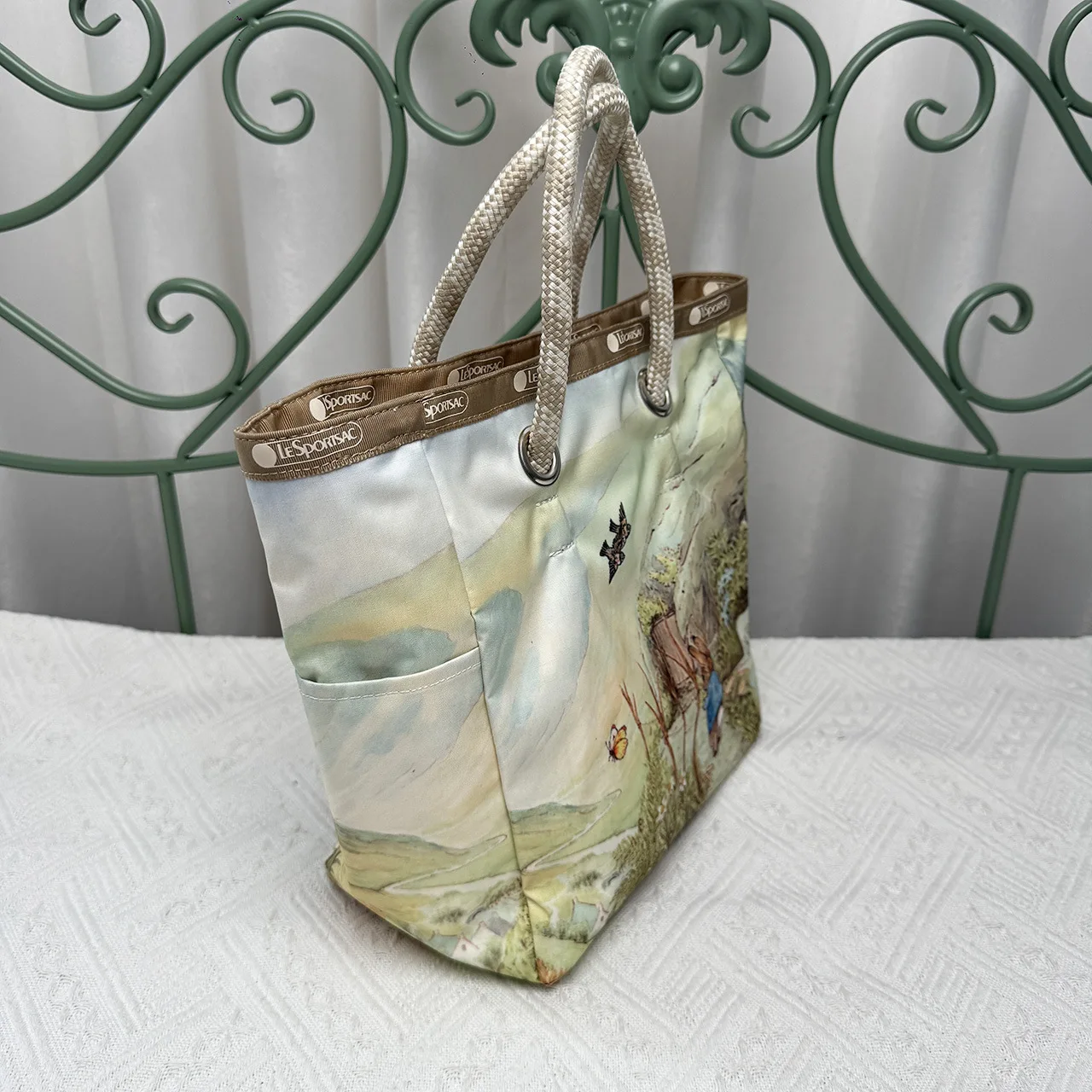 Lesportsacs Peter Rabbit Bucket Bag Kawaii Cartoon Print Crossbody Bag