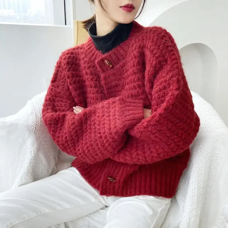 

Ladies Sweaters Cardigan Round O Neck Winter Button Red Knitted Top for Women Korean Luxury Fashion Y2k Vintage Sale Style JJ6