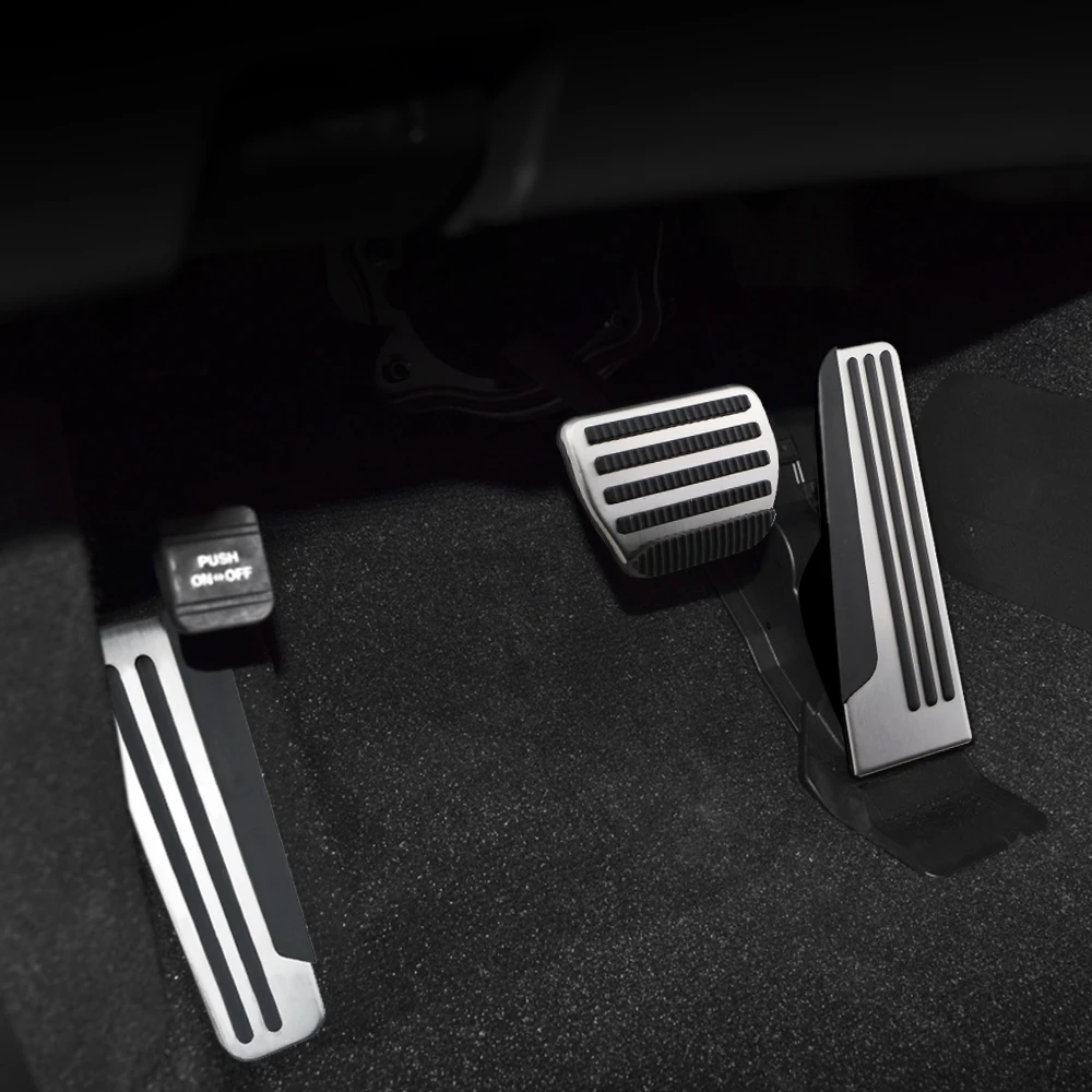 Car Pedals for Infiniti Q50 Q50L QX70 Q70 Q60 G35 G37 EX35 EX37 FX35 FX37 FX50 Gas Brake Rest Pedal Cover Interior Accessories