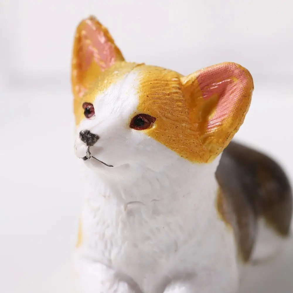 8Pcs Resin Corgi Figurines Small Collectible Dogs Statue Corgi Sculpture Cute for Women Girls Home Computer Monitor Decoration