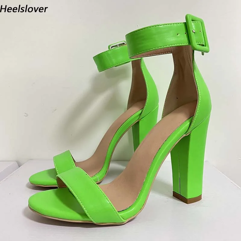 

Ahhlsion/Новое поступление, женские сандалии с пряжкой и ремешком, на массивном каблуке, с круглым носком, красивые зеленые туфли для выпускного вечера, женские большие размеры США 5-20