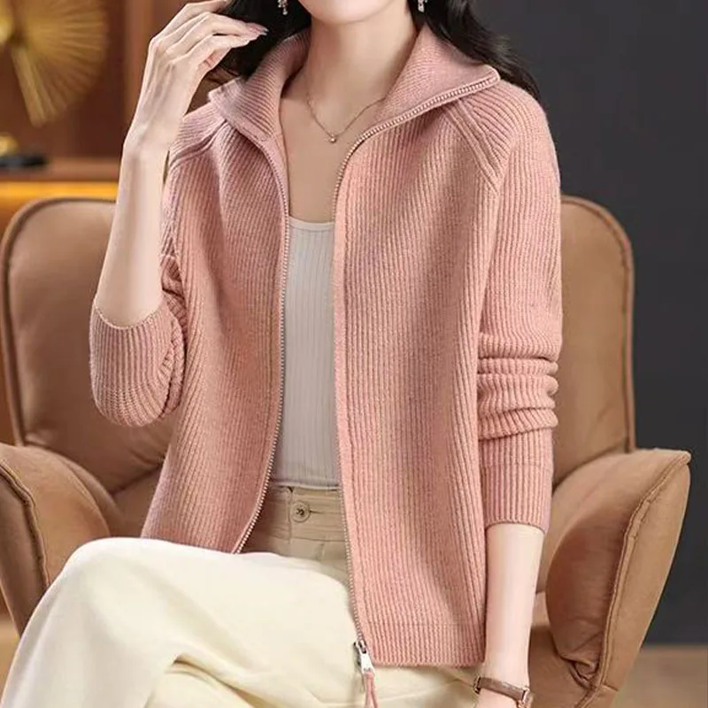 Spring and Autumn 2025 New Lapel Short Double Zipper Knitted Cardigan Women's Loose Western Sweater Jacket