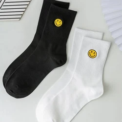 2 Pairs Solid Color Medium Tube Socks For Women's Fresh Smiling Face Pattern Simple Style Comfortable Breathable Girl Socks