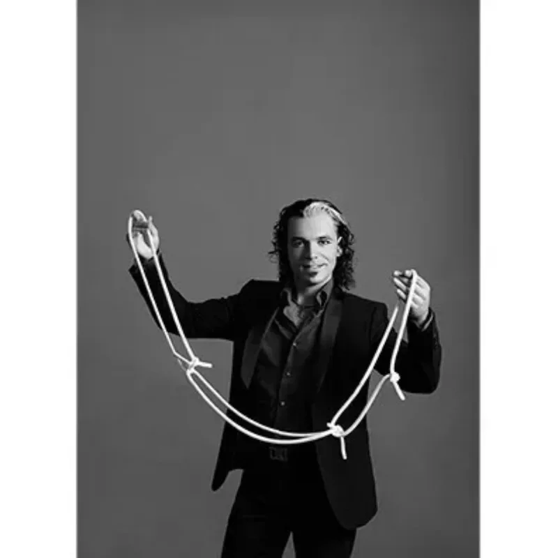 

Daniel Ka's Linking Ropes - Stage Magic Tricks Illusions trucos de Magia Magician Gimmick Accessories Mentalism Classic Magia