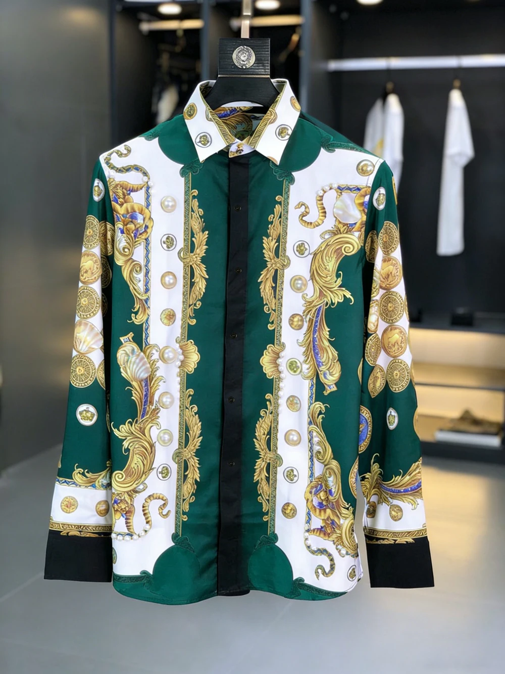 Men's retro long-sleeved lapel shirt palace pattern high-definition 3D printing high-end shirt Hawaiian casual social men's wear
