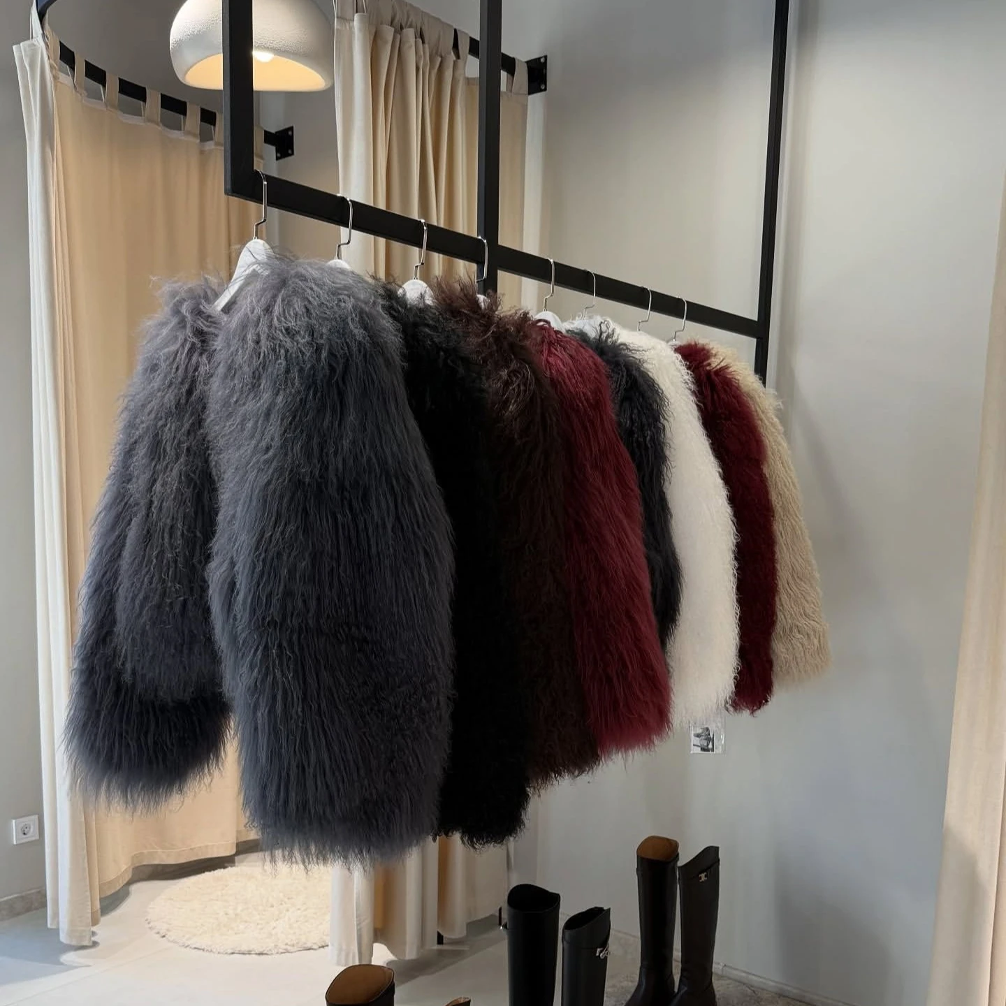 2026 Fashion Mongolia Sheep Fur Coat Women's Autumn Winter Faux Fur Short Jacket Loose Top Streetwear Female Plush Fur Outerwear