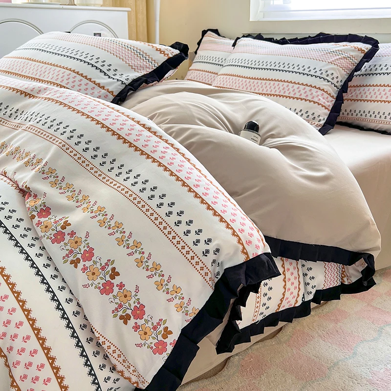 

2025 New Washed Cotton Printed Single Quilt Cover Hepburn Style French Black Lace Duvet Cover AB Version Bedding 150x200 200x230