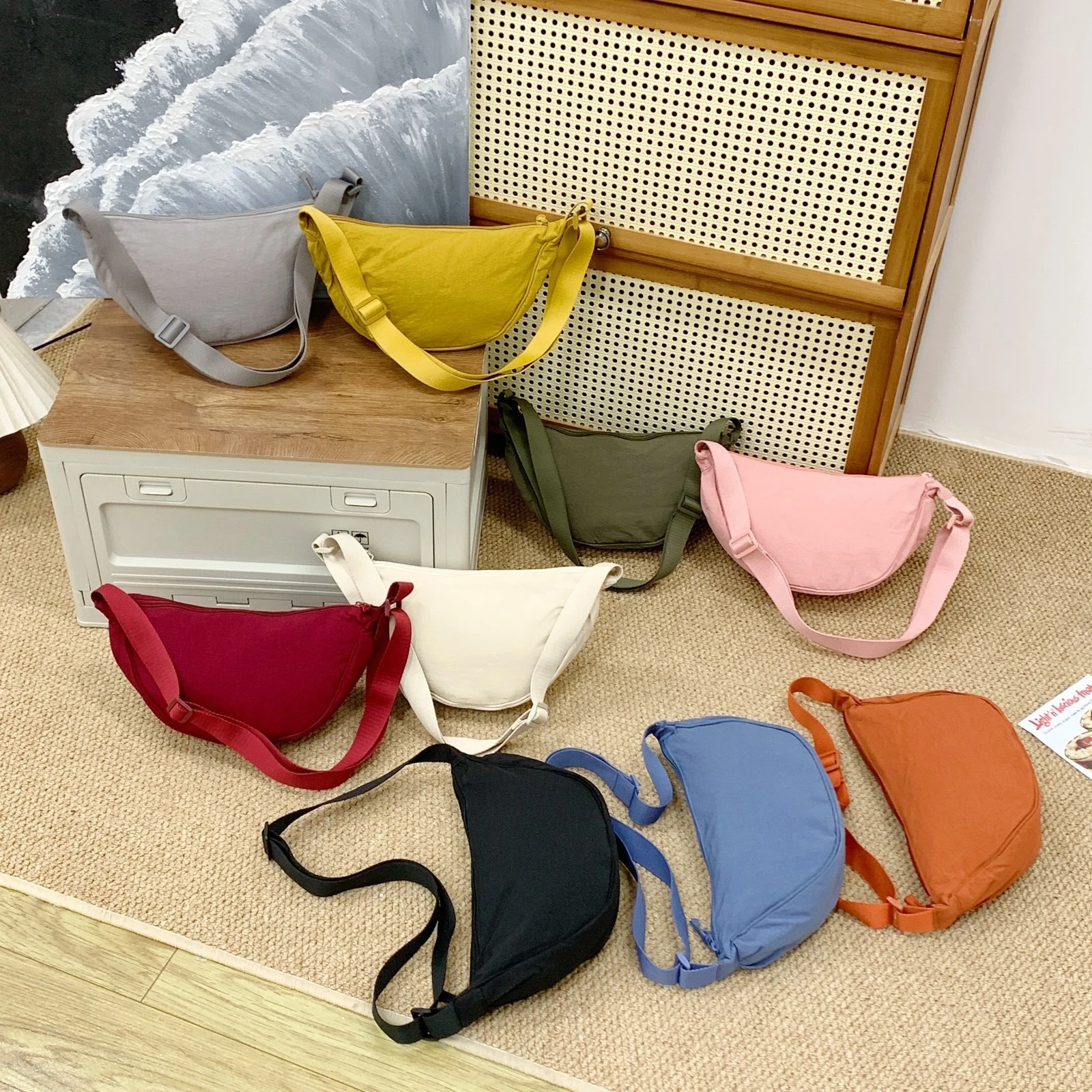 Solid color portable dumpling bag women's crossbody light shoulder canvas bag satchel