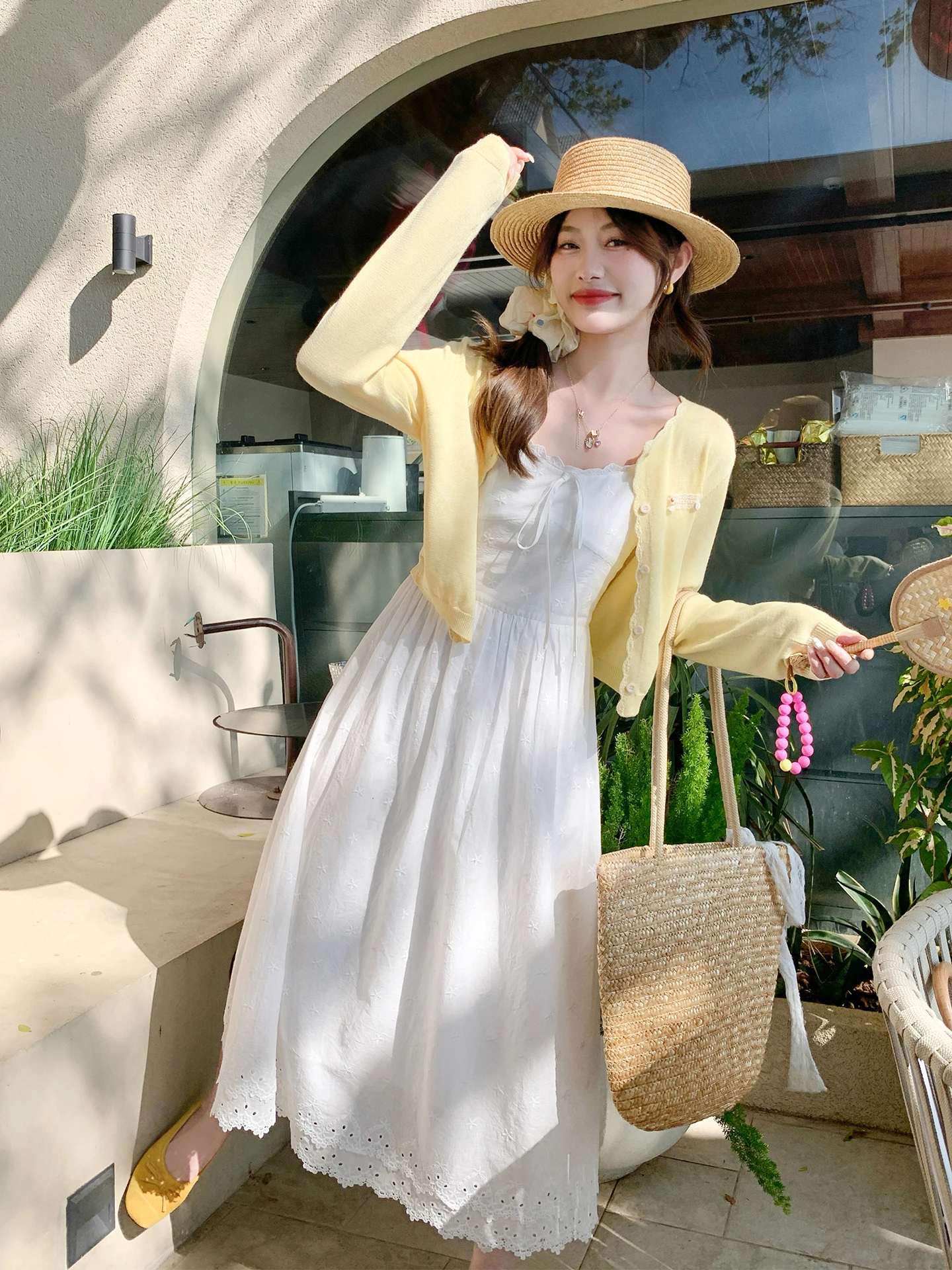 

Новый летний женский комплект Zeng Xiao: белое платье без бретелек с завышенной талией и длинный кардиган в корейском пляжном стиле