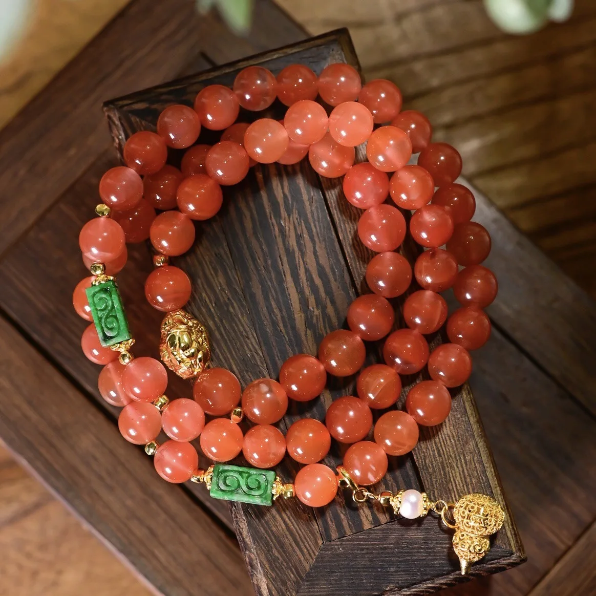 Natural Ice‑Red Agate Multi‑Loop Bracelet,Dry‑Green Jadeite Square Bead,S925 Gold‑Plated Wealth Gourd Pendant Chinese Jewelry