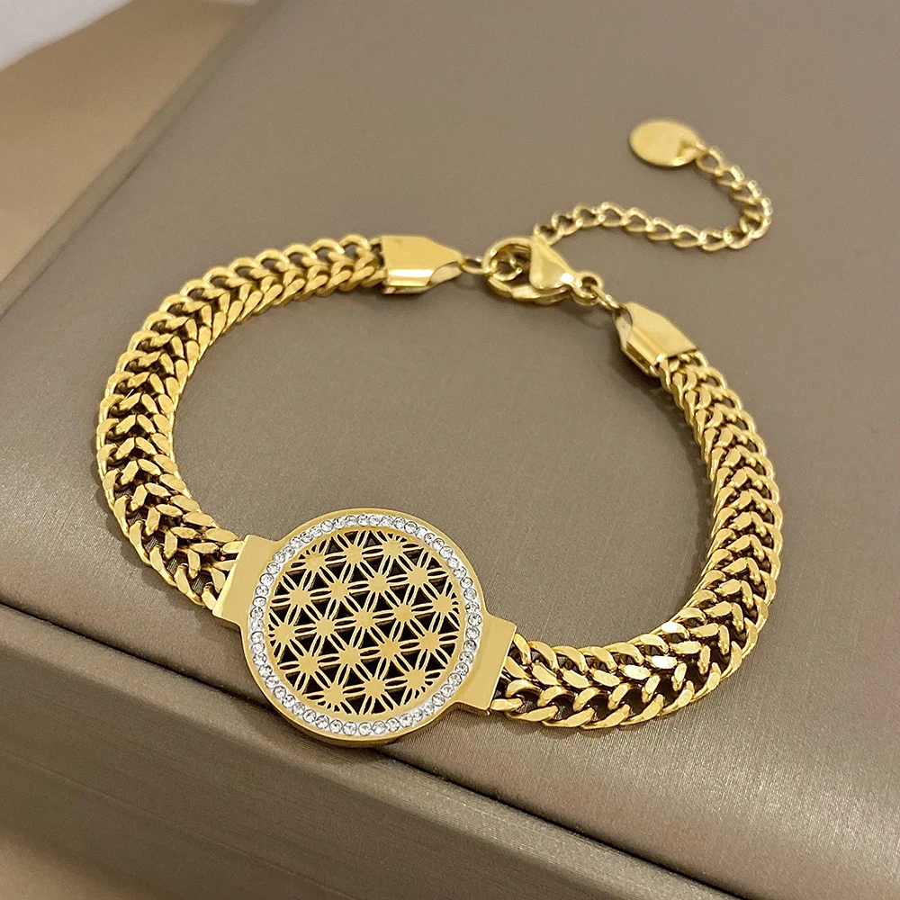 DODOHAO Stainless Steel Fashion Portrait Coin Wide Bracelets Bangles Exquisite 18K Gold Plated Women's Jewelry Cuff Bracelet