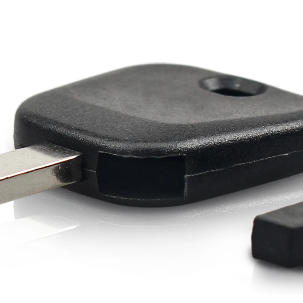 KEYYOU 10 szt. Obudowa kluczyka samochodowego bez chipu do Chevrolet Cruze Camaro Sonic Silverado Malibu Equinox Tahoe, ostrze HU100