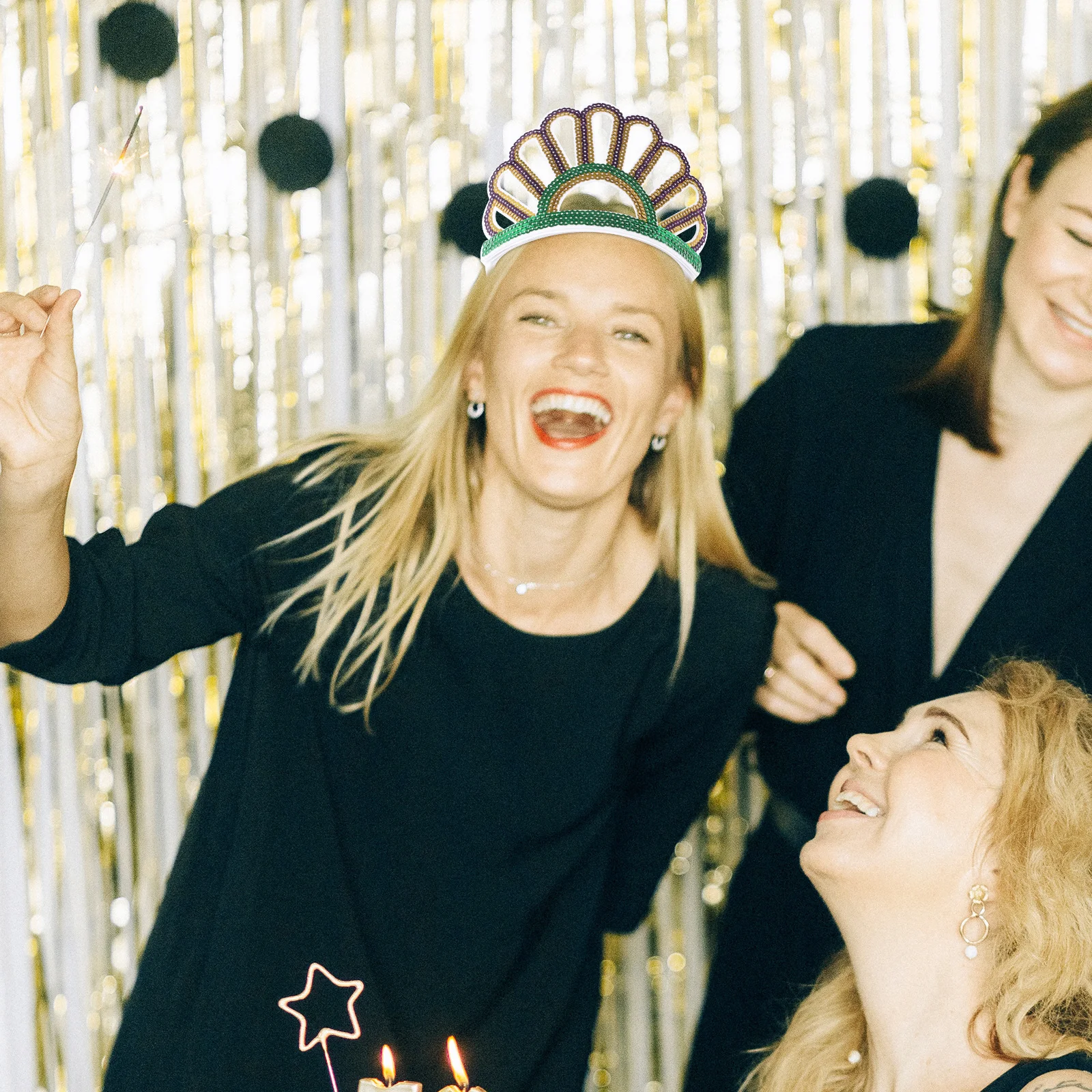 عصابة رأس على شكل تاج من الترتر خفيفة الوزن ومريحة لحفلات أعياد الميلاد وإكسسوارات الشعر وغطاء رأس لامع للنساء #2