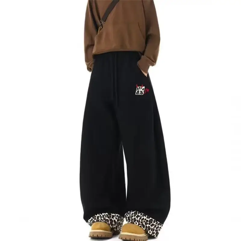 

American Retro Embroidered Wide Leg Loose Sweatpants for Men 2026 New Style Casual Pants Design Sensation Long Pants