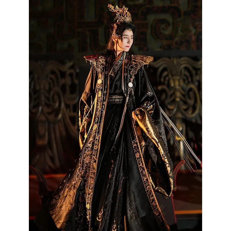 

The Sanxingdui Ruins High Priest Heavy Industry Weaving Gold Style Elegance Department Han Fu Cosplay Costume Halloween