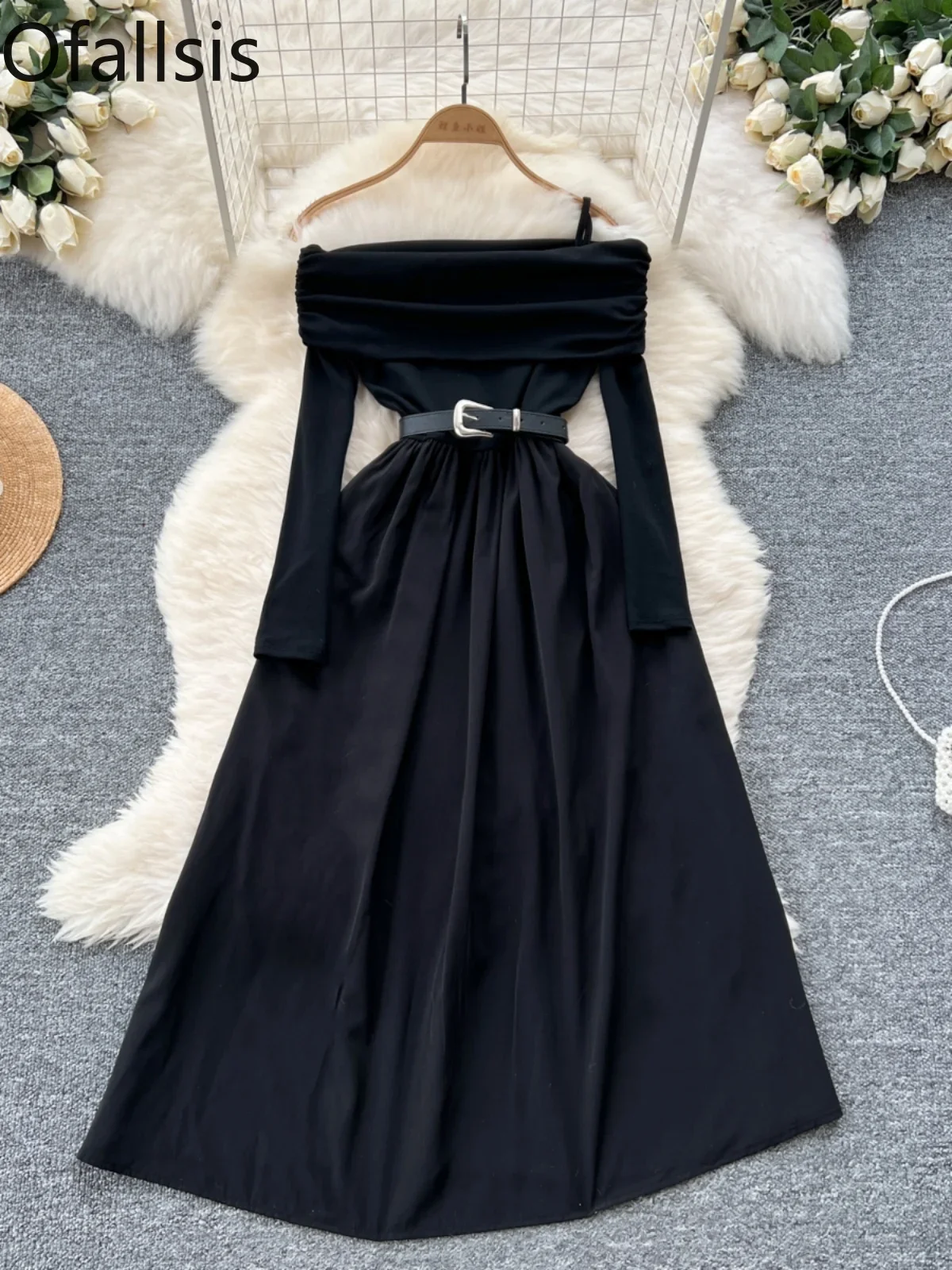 Ofallsis Black Cold Highend Dress 2024 Autumn French Style One Shoulder Suspender Lapel Long Sleeved Waist Cinching Black Dress