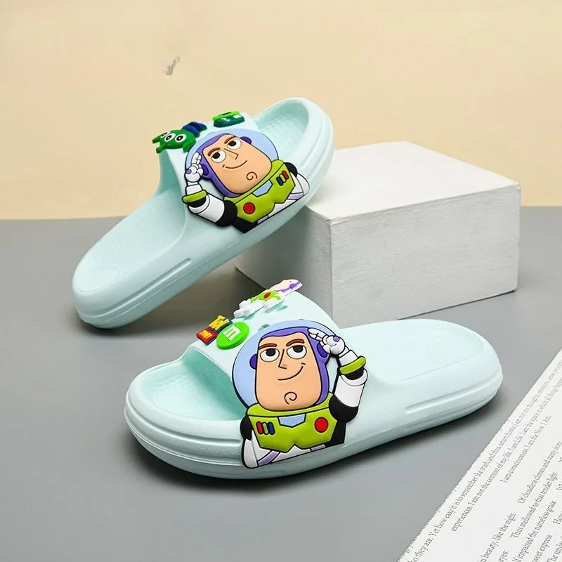 Toy Story Buzz Lightyear animacja kreskówka kreatywne EVA kapcie modne proste wewnętrzne antypoślizgowe miękkie podeszwy zewnętrzne sandały