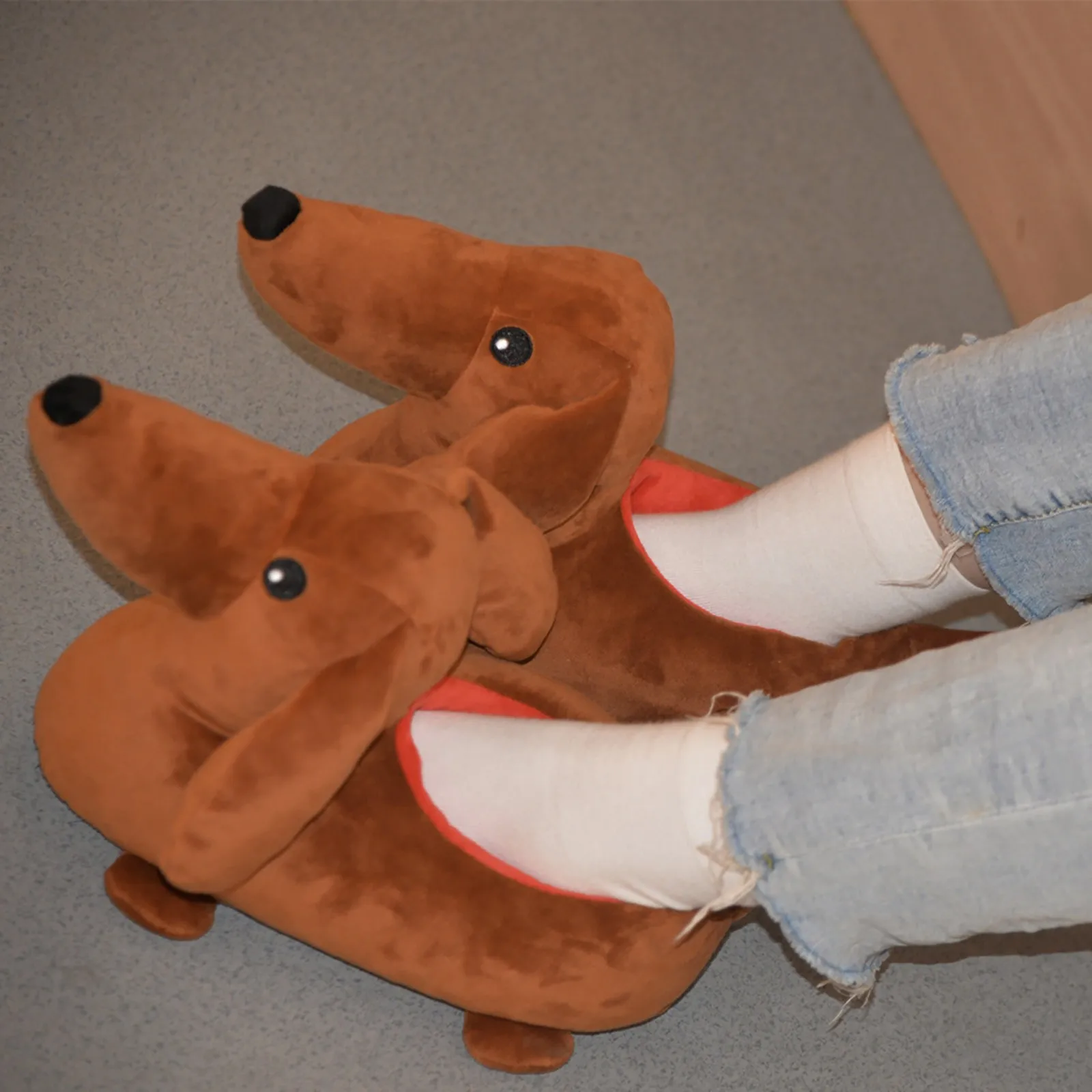 Dachshund plush slippers Couple Winter Cute Animal Home Bedroom Suede Slippers Warm Cozy Comfortable House Slippers for Women