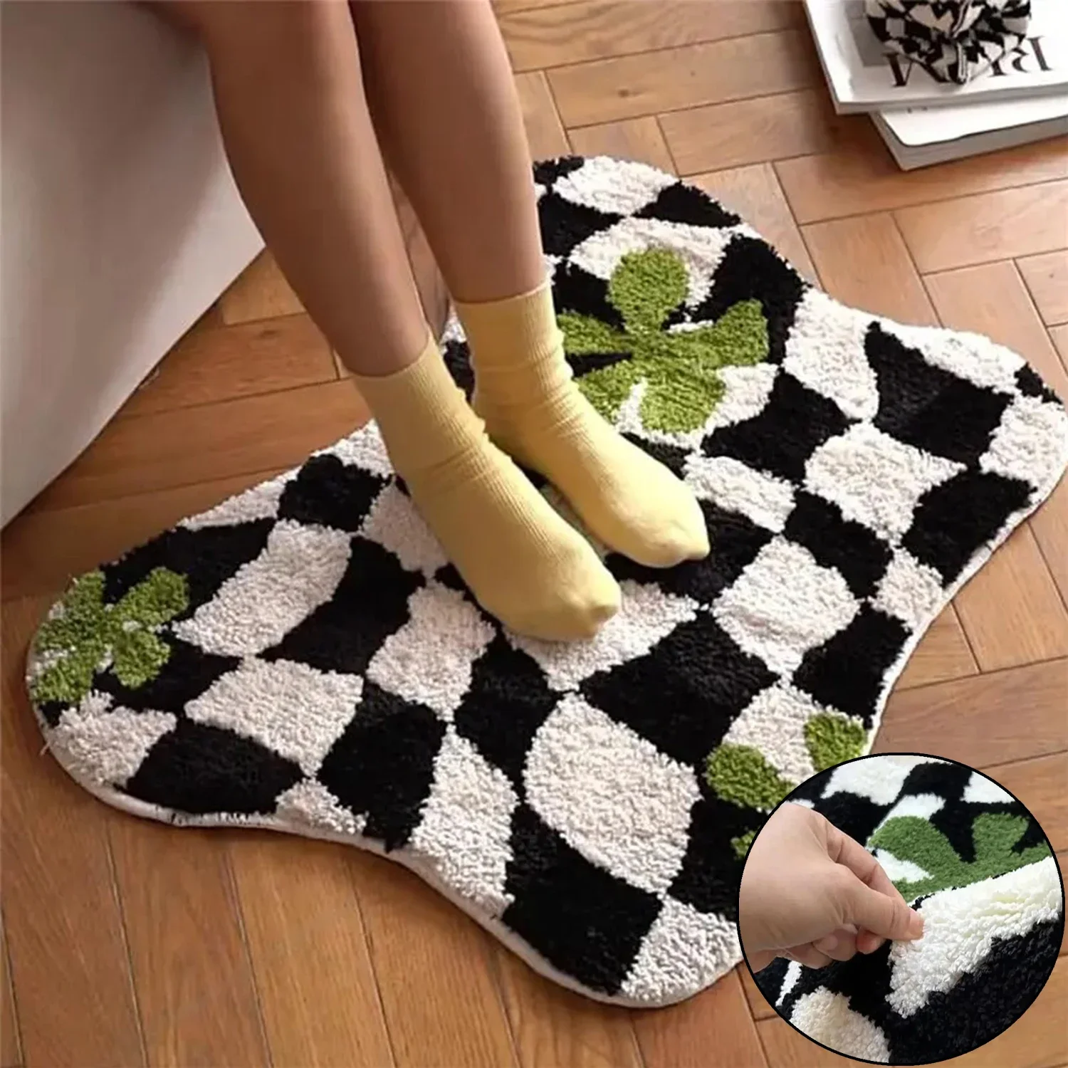 Minimalist Checkerboard Toilet Bathroom Anti Slip Mat Household Absorbent Floor Mat Personalized Irregular Shaped Home Foot Mat