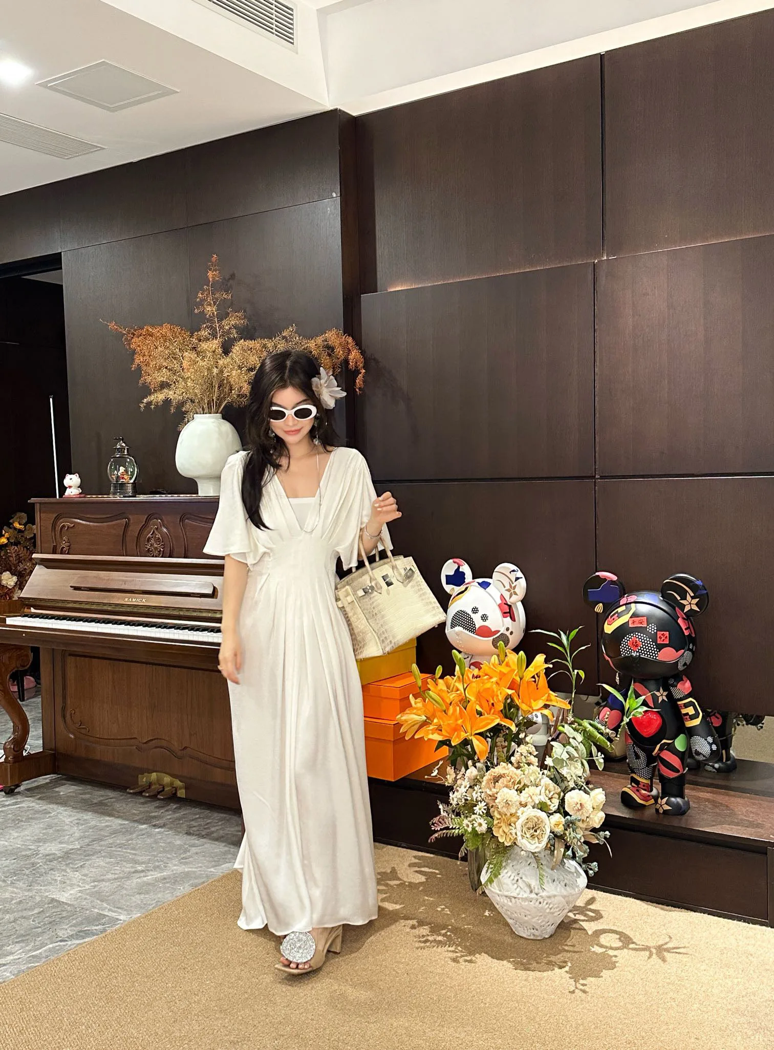 

2024 Women's Clothing Fashion pleated dress with irregular design New No.21