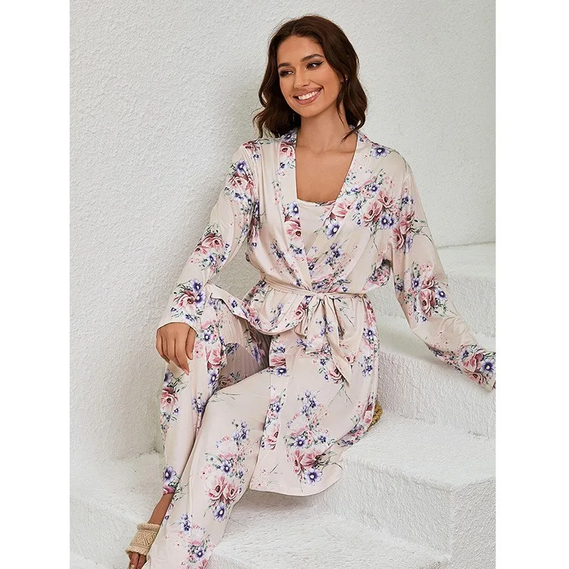3-teiliges Set Damen Herbst Bedruckter Morgenmantel Trägerhemd Lange Hose Pyjama-Set Loungewear Homewear