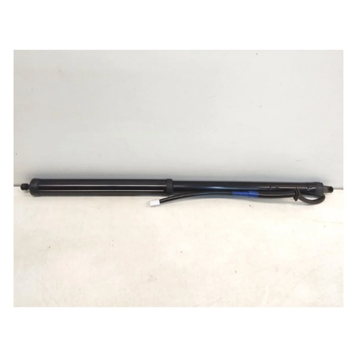 

Car Rear Hatch Motor(RH) for LEXUS RX350 3.5L V6 2016-2019 Electric Trunk Air Spring Lift Support 6891048071