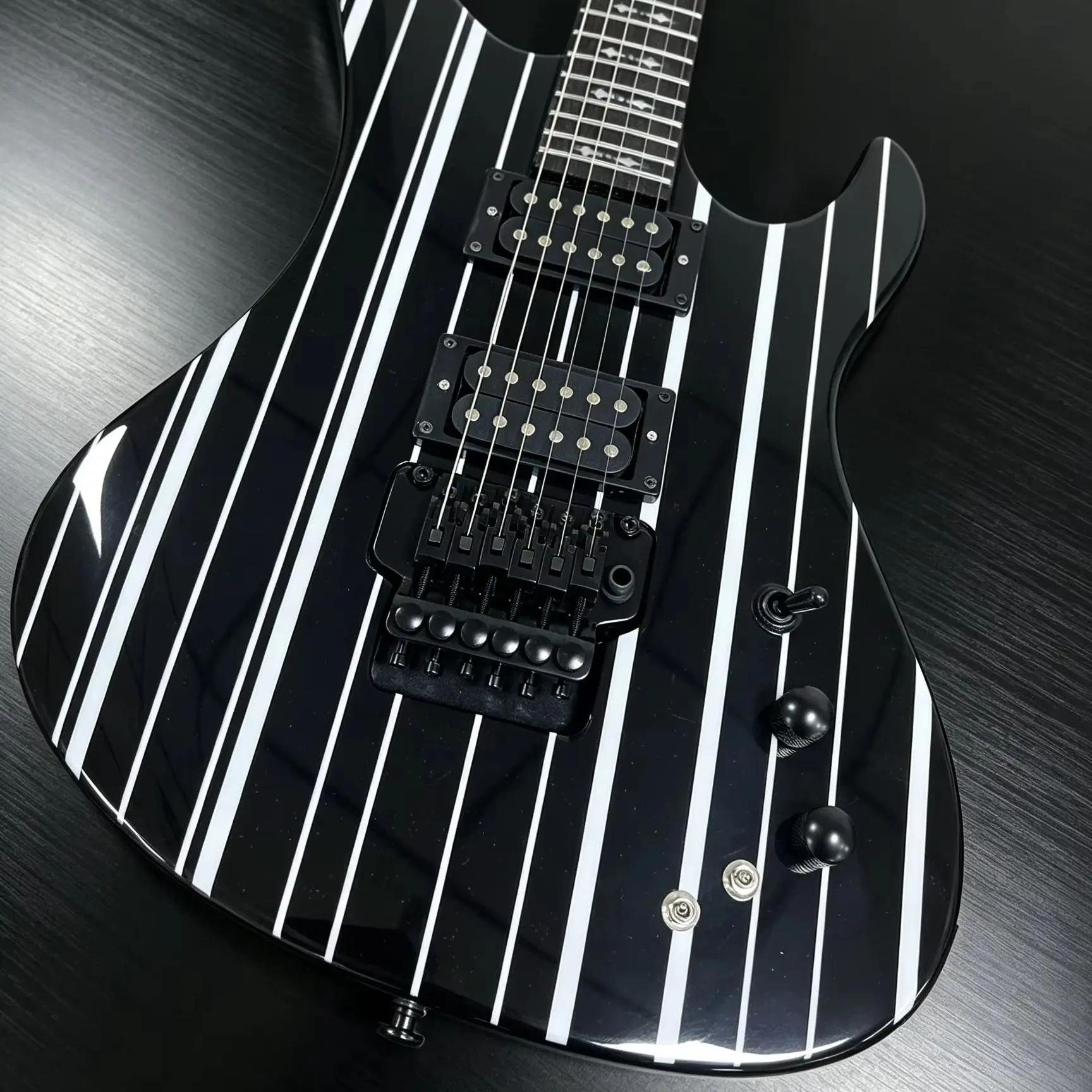 Electric Guitar Gloss Black White Vertical Stripes Dual Humbucker Pickups Double Lock Tremolo Metal Guitar