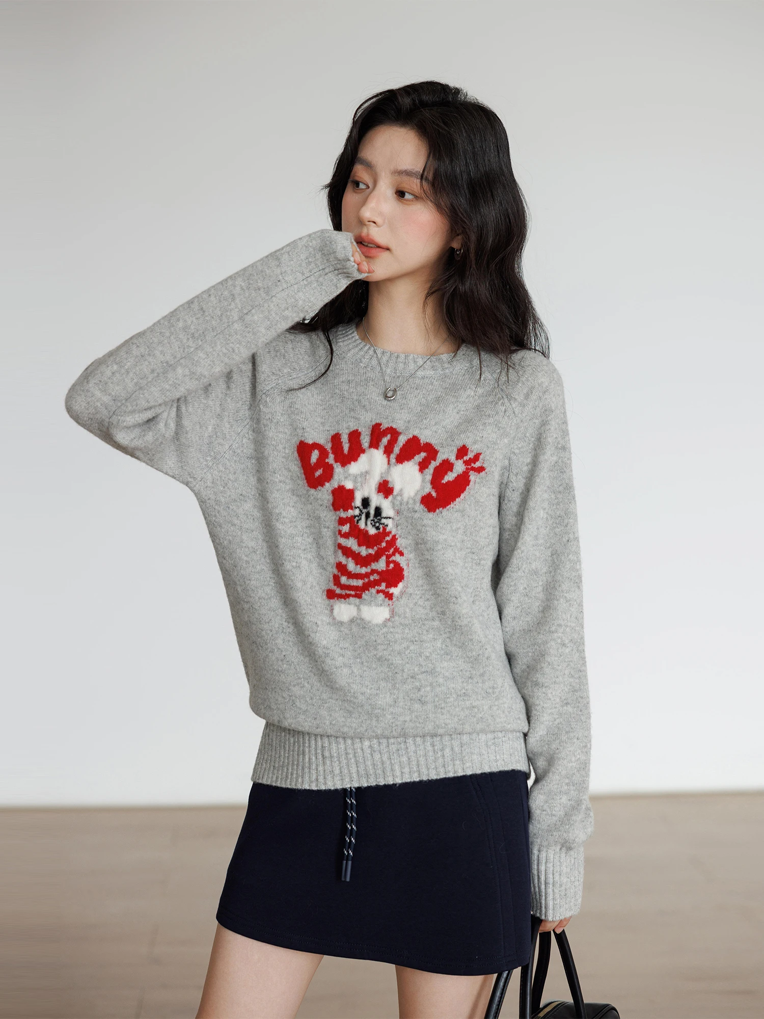 

Soft Woolen Women's round Neck Sweater 2025 New Spring Rabbit Print Long Sleeve Loose Fit Comfortable Knitted Top