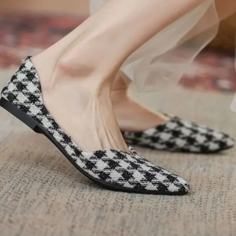 Eleganckie buty na niskim obcasie dla kobiet Casual Woman Flats Korean Style Social Hot Trendy Summer 2024 Szybka dostawa Oryginalny znak