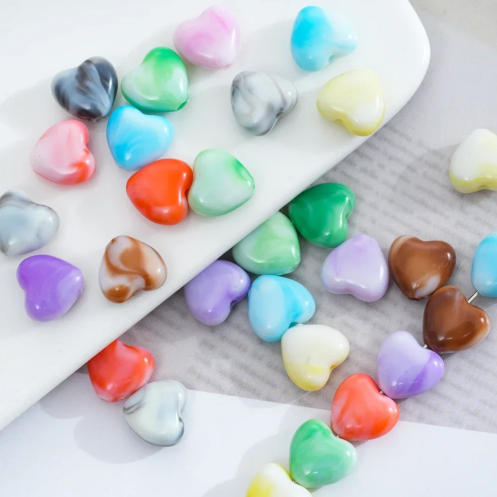 حبات أكريليك سائبة ملونة على شكل قلب لصنع الحلي ، سحر ، اصنعها بنفسك ، إكسسوارات يدوية الصنع ، 10 من 50 في المجموعة