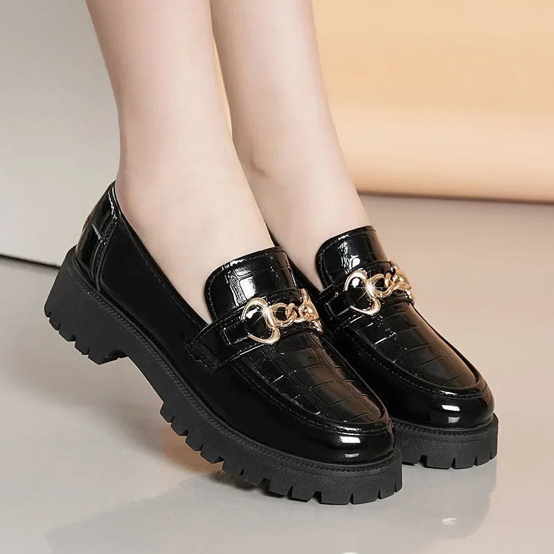 British Style Women Patent Leather Shoes Platform Wide Heel Slip-on Loafers Metal Buckle Pumps Fashion Party Wedding High Heels