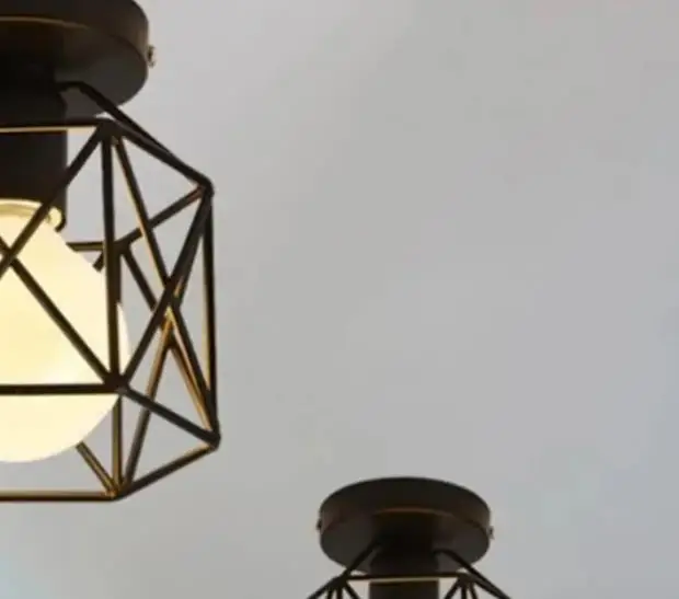 

Creative LED Energy Saving Lamps Retro Industrial Style Ceiling Light Modern Black Iron Craft Light Bedroom Balcony LED Bulb